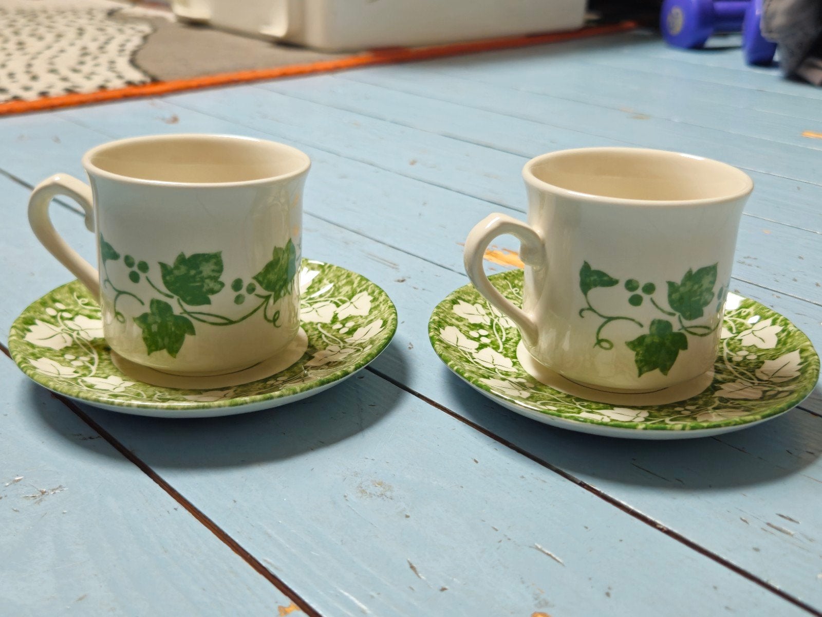 2 kop en schotels Churchill Verdigris (klimop), Ophalen of Verzenden