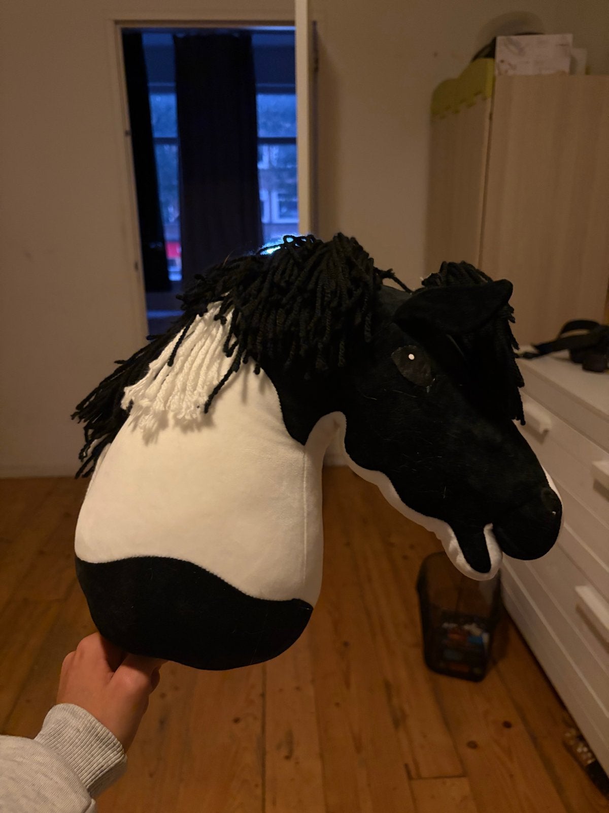 Hobbyhorse Zwart-Wit Paard, Ophalen of Verzenden, Zo goed als nieuw, Jongen of Meisje