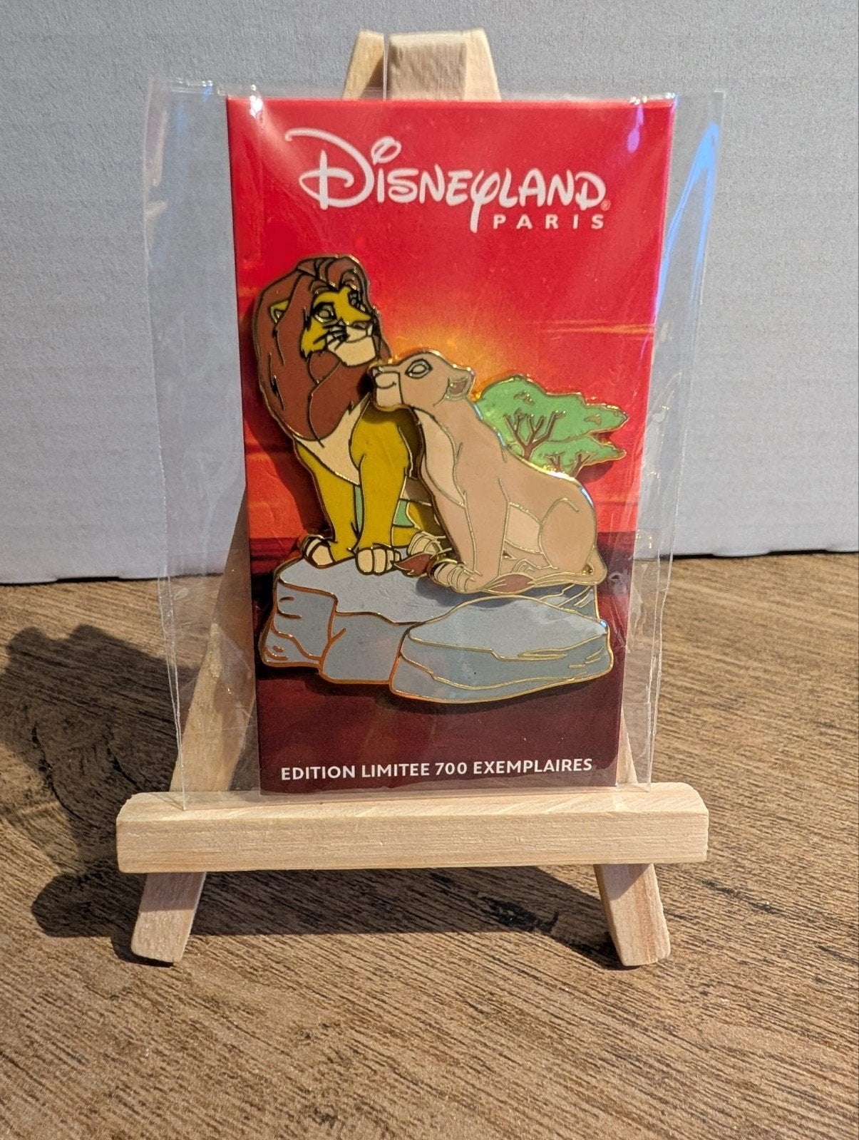 Disney Pin Simba Nala Lion King LE700, Verzamelen, Ophalen of Verzenden, Leeuwenkoning of Jungle Boek, Nieuw, Overige typen