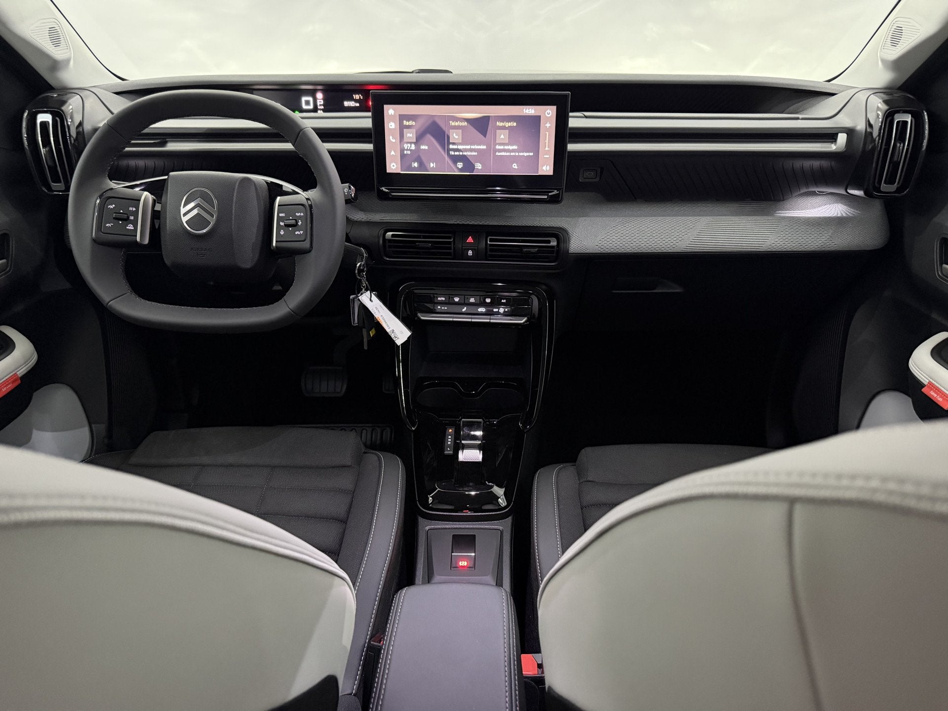 Citroën C3 Aircross 1.2 Hybrid 145pk Max Camera, Navi, Appl, Gebruikt, 1199 cc, Leder en Stof, Zwart