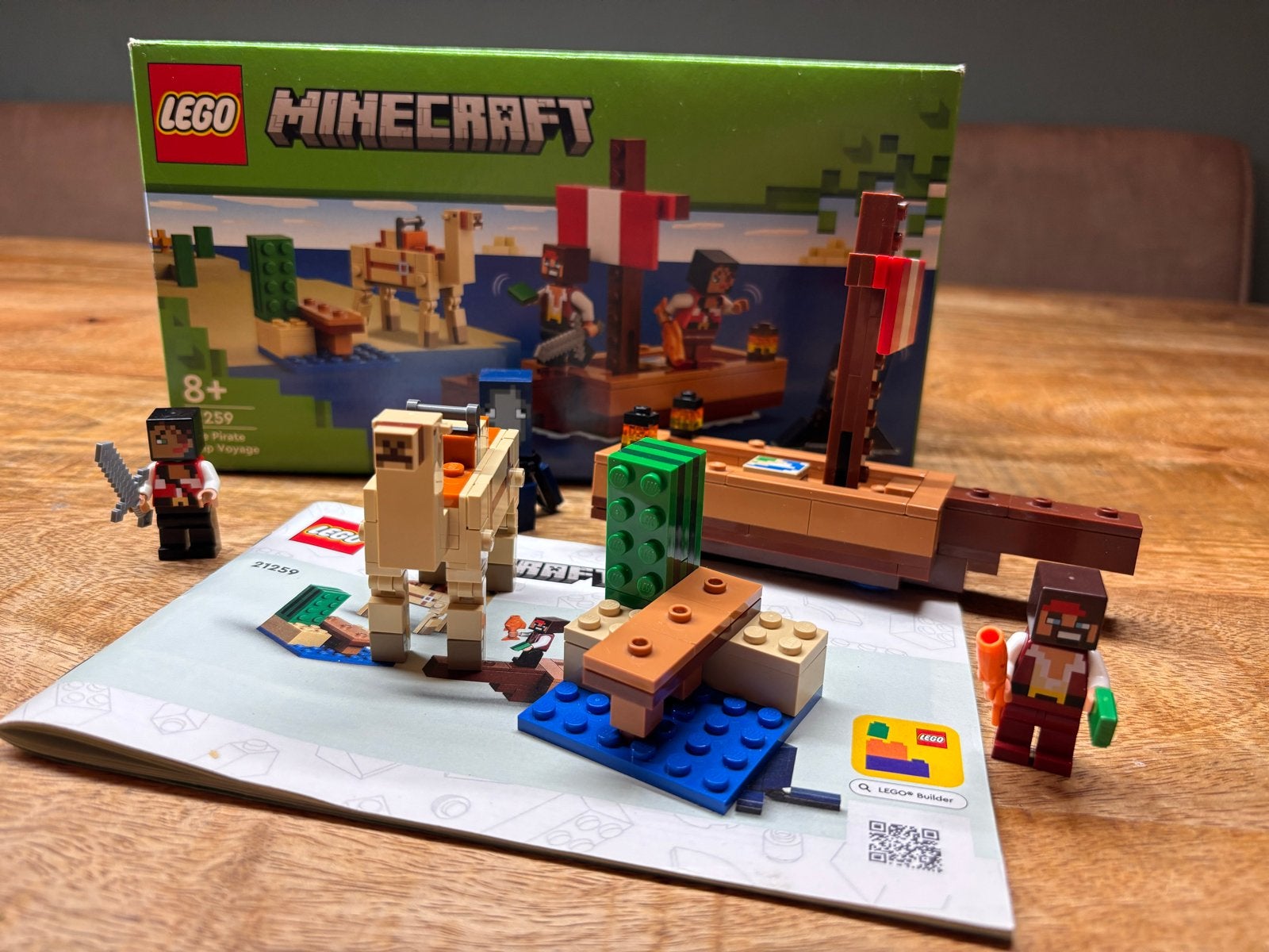 LEGO Minecraft De Piratenboot Expeditie (21259), Kinderen en Baby's, Ophalen of Verzenden, Zo goed als nieuw