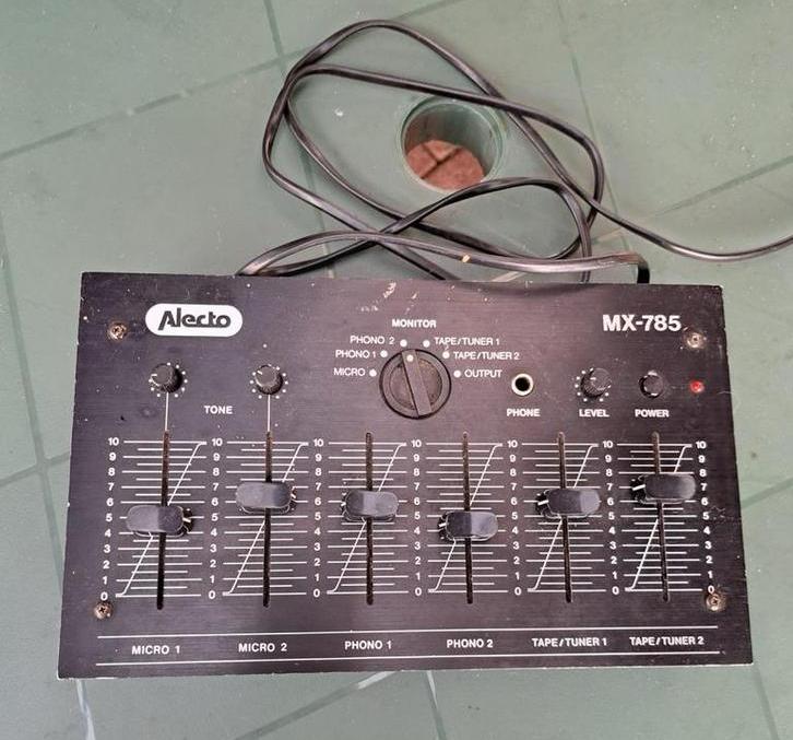 Alecto MX-785 Mixer - Vintage Audio Mengpaneel, Muziek en Instrumenten, Ophalen, Gebruikt, Minder dan 5 kanalen, Microfooningang