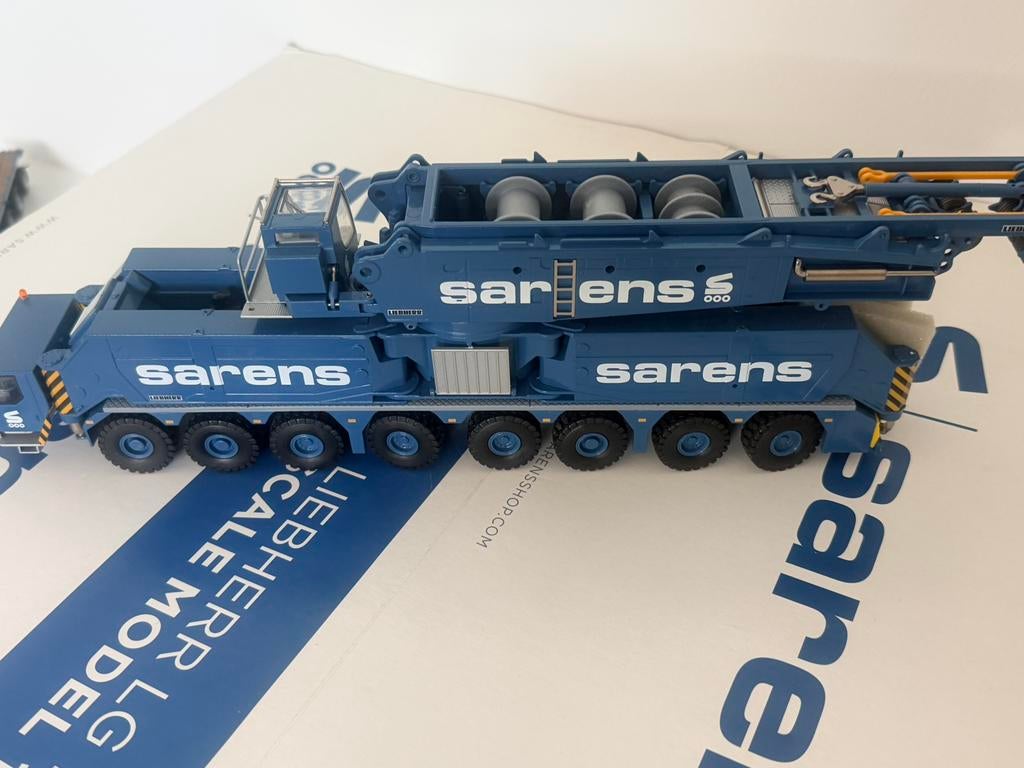 Lg1750 sarens nieuw, Hobby en Vrije tijd, Modelauto's | 1:50, Ophalen of Verzenden, Nieuw, Bus of Vrachtwagen