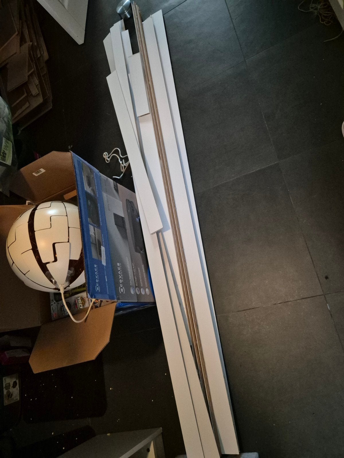 Gratis afhalen witte plinten, diverse lengtes, Ophalen, Zo goed als nieuw, Mdf, 250 cm of meer