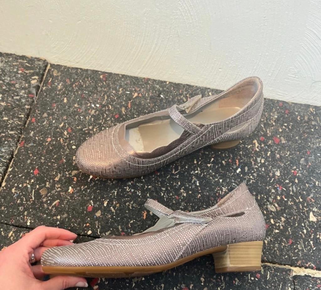 Footnotes schoenen met lage hakken, maat 42, Kleding | Dames, Schoenen, Schoenen met lage hakken, Bruin, Ophalen of Verzenden