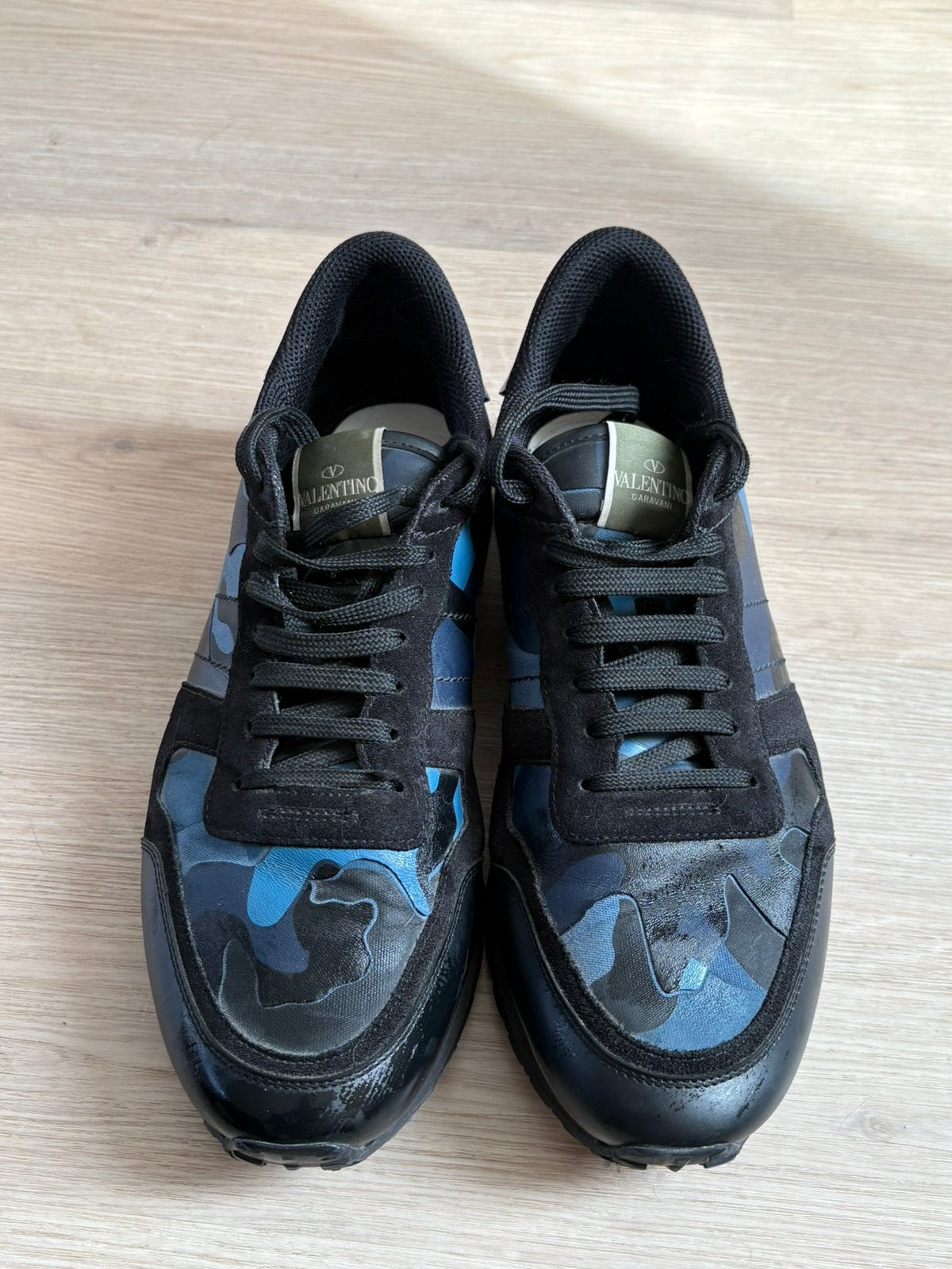 Valentino Garavani Camouflage sneakers, Ophalen, Blauw, Sneakers of Gympen, Zo goed als nieuw