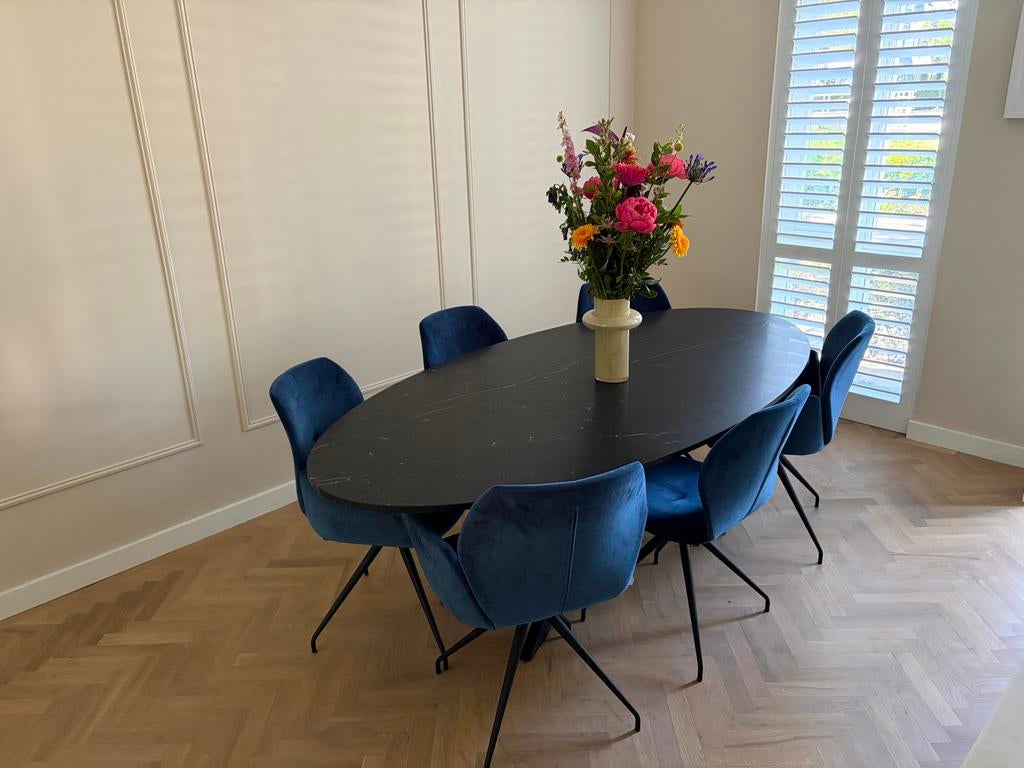 TABLE DU SUD Ovale marmeren eettafel met 6 stoelen, Huis en Inrichting, Tafels | Eettafels, Ophalen, Overige materialen, 100 tot 150 cm