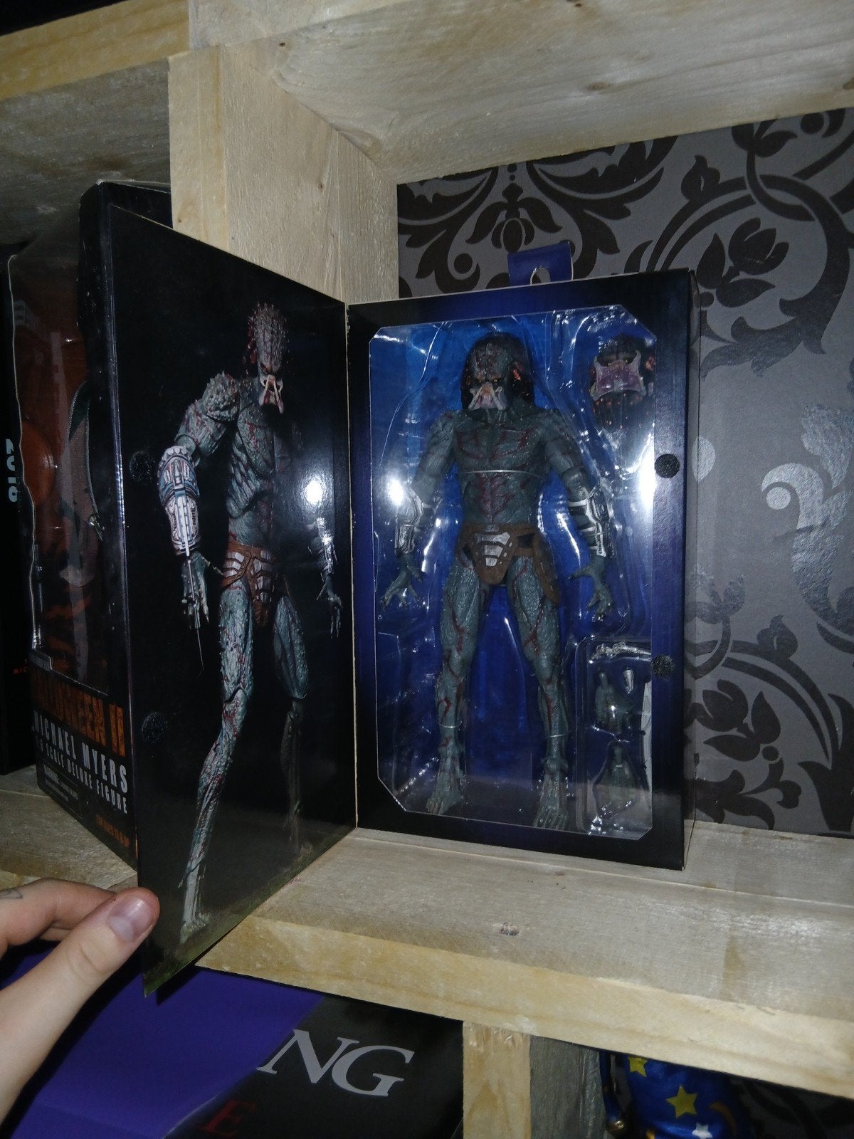 Te koop ultieme predator neca 30 cm, Ophalen of Verzenden