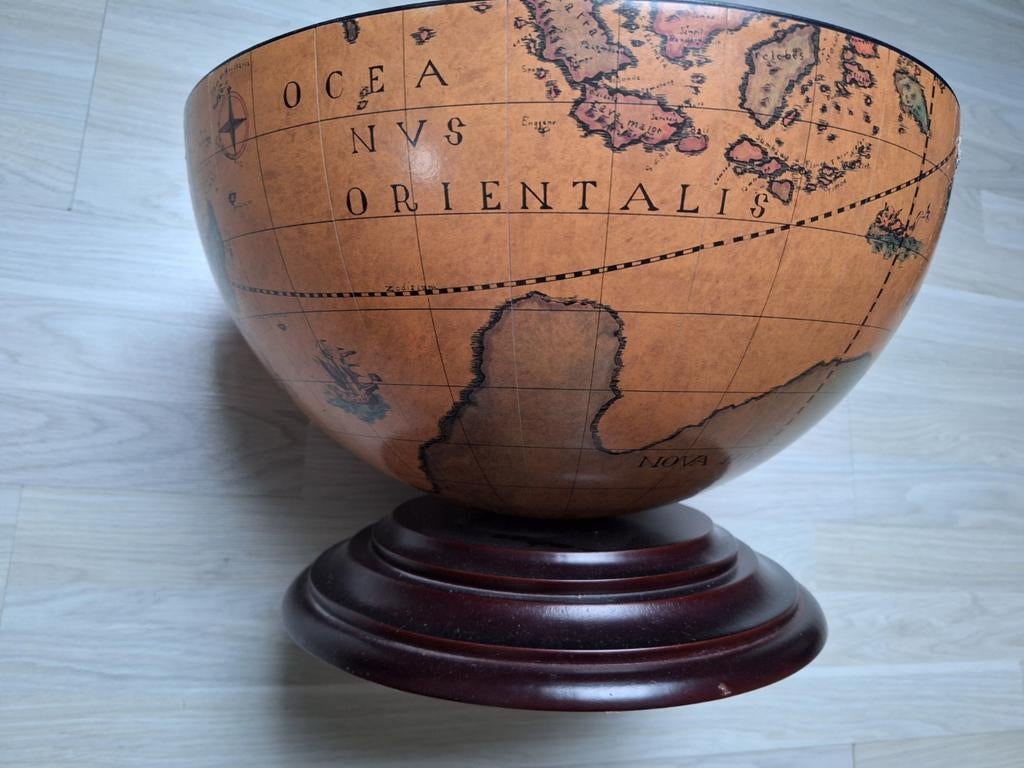 Halve drankglobe drank kabinet whiskey cabinet wortelhout, Ophalen of Verzenden, Zo goed als nieuw