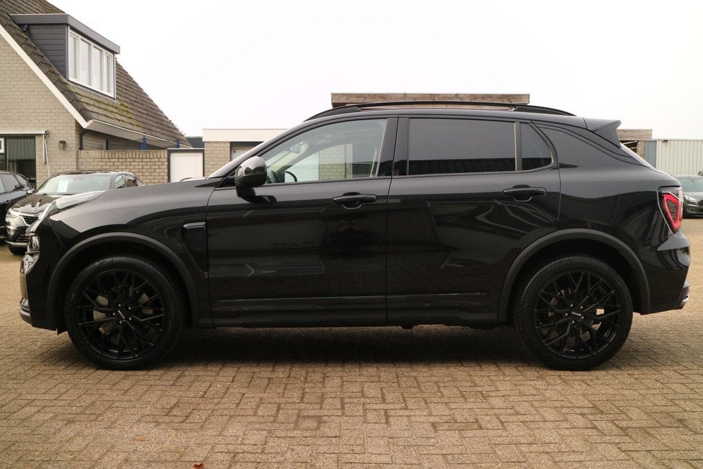 Lynk & Co 01 1.5 Midnight Black | Trekhaak | 360 camera |, Stof, Plug-in hybride, Bedrijf, 1854 kg
