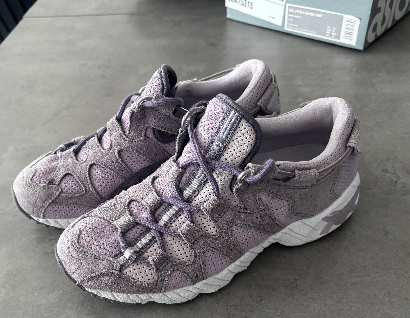 Leren sneakers -Asics - maat 37, Overige kleuren, Ophalen of Verzenden, Sneakers of Gympen, Zo goed als nieuw