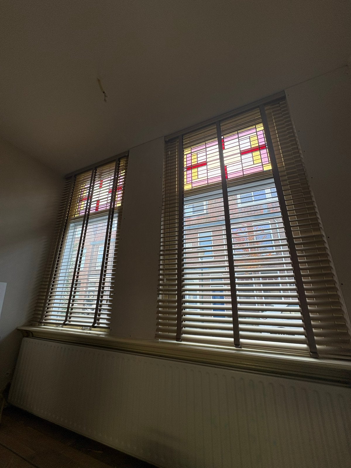 Luxaflex 4 stuks - 3x (125x215) en 1x (119x215), Ophalen, Inclusief montageonderdelen, Overige merken, Metaal