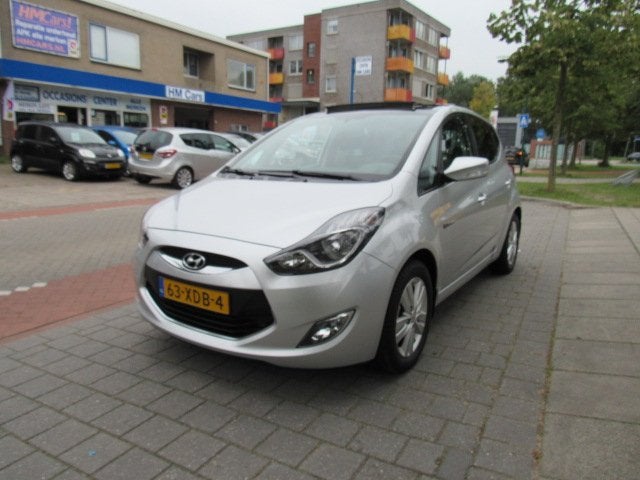 HYUNDAI IX20 1.4i blue i-Vision Clima/Cruise/Navi/Pana elekt, Auto's, Voorwielaandrijving, Euro 5, Stof, Gebruikt