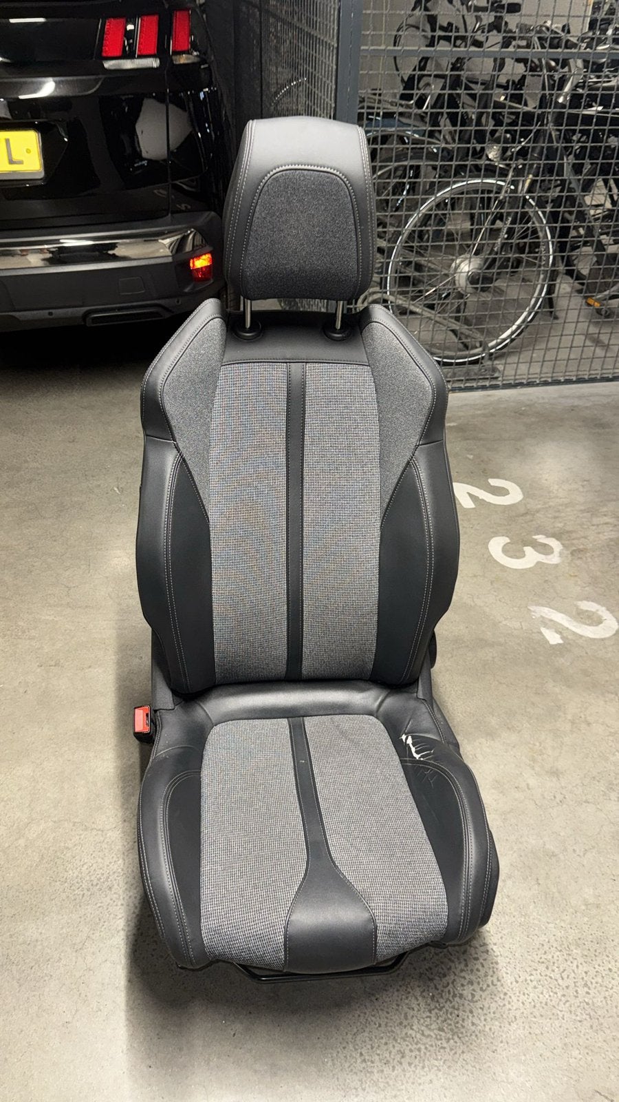 Peugeot 3008 linkerstoel, Ophalen of Verzenden, Peugeot