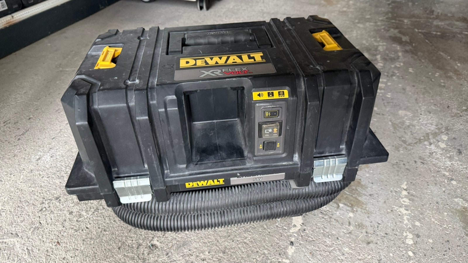 Dewalt dcv 586m 54v flexvolt accu stofzuiger.