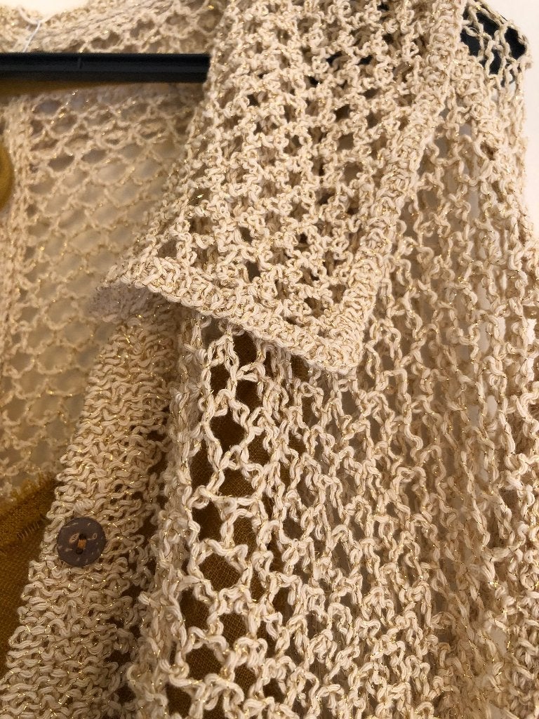 boho crochet vest mt M katoen ecru/goud nieuwstaat, Kleding | Dames, Maat 38/40 (M), Verzenden, Beige, Onbekend