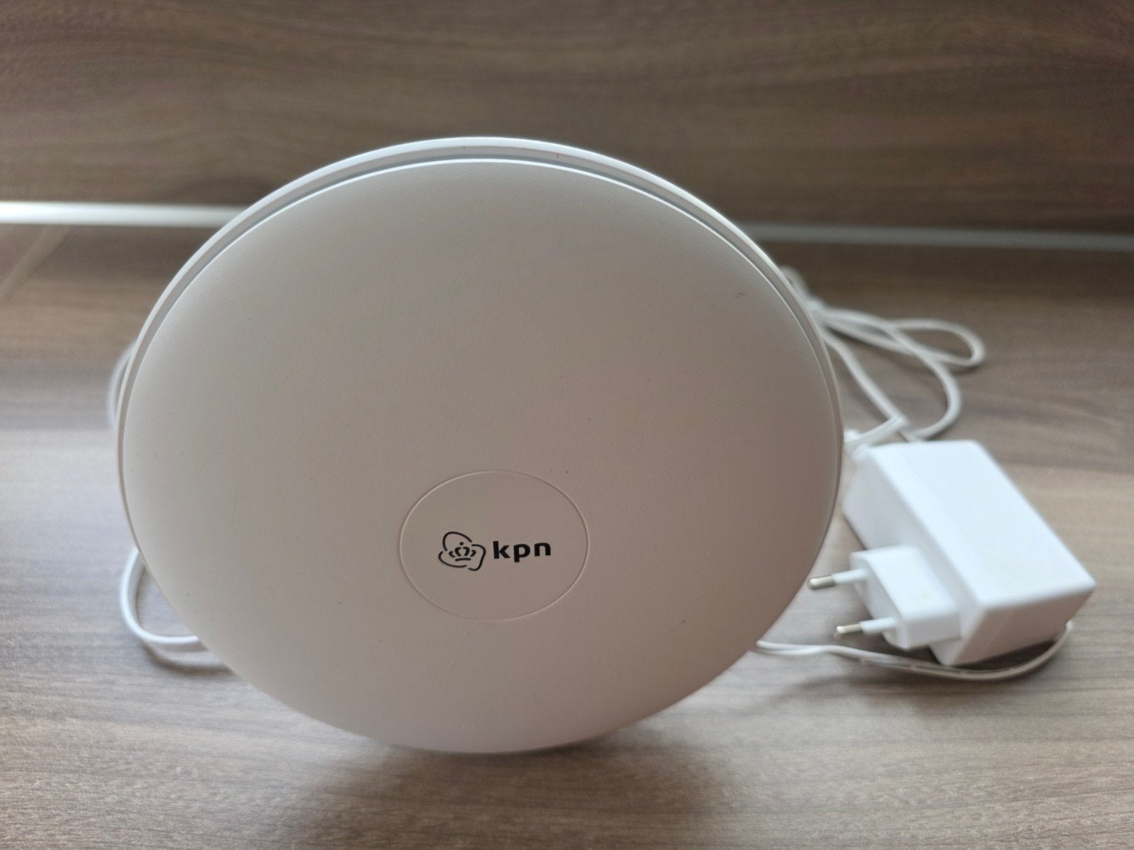 KPN SuperWifi Punt - Optimale WiFi Dekking, Ophalen of Verzenden, Zo goed als nieuw, Router, KPN