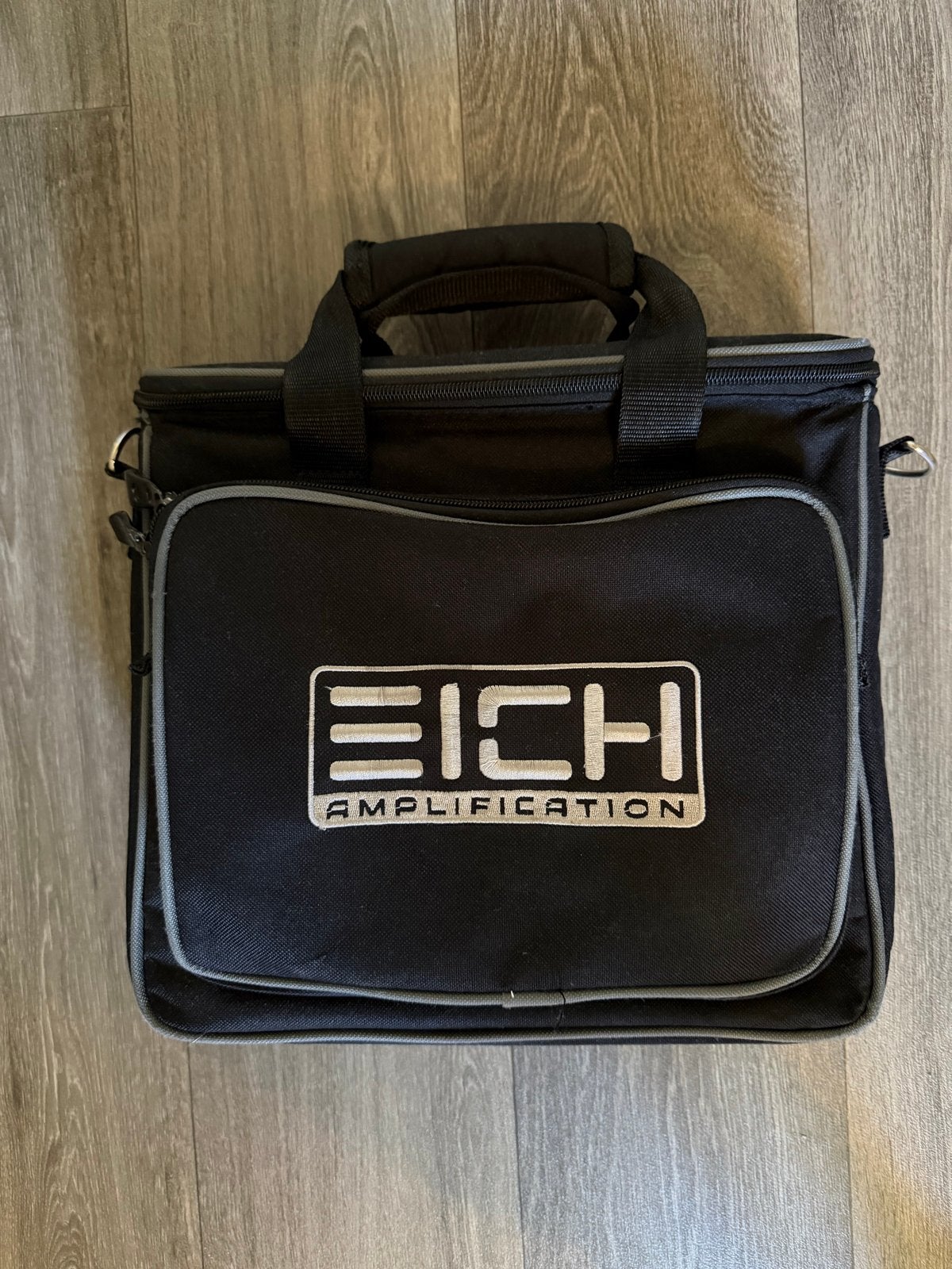 Eich softcase, Ophalen of Verzenden, Gebruikt, Speaker of Versterker