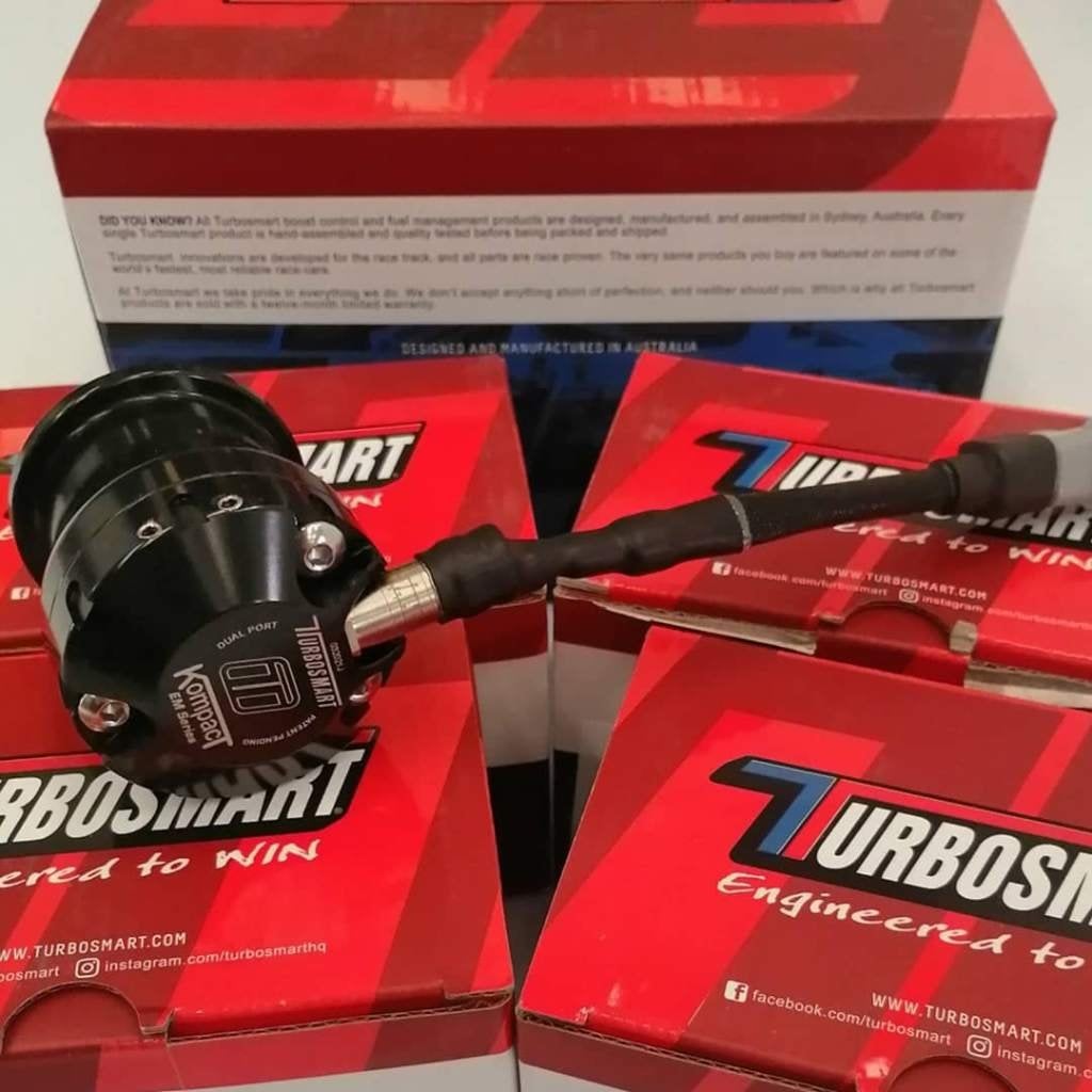 Turbosmart Kompact dual port blow off valve Toyota Yaris GR