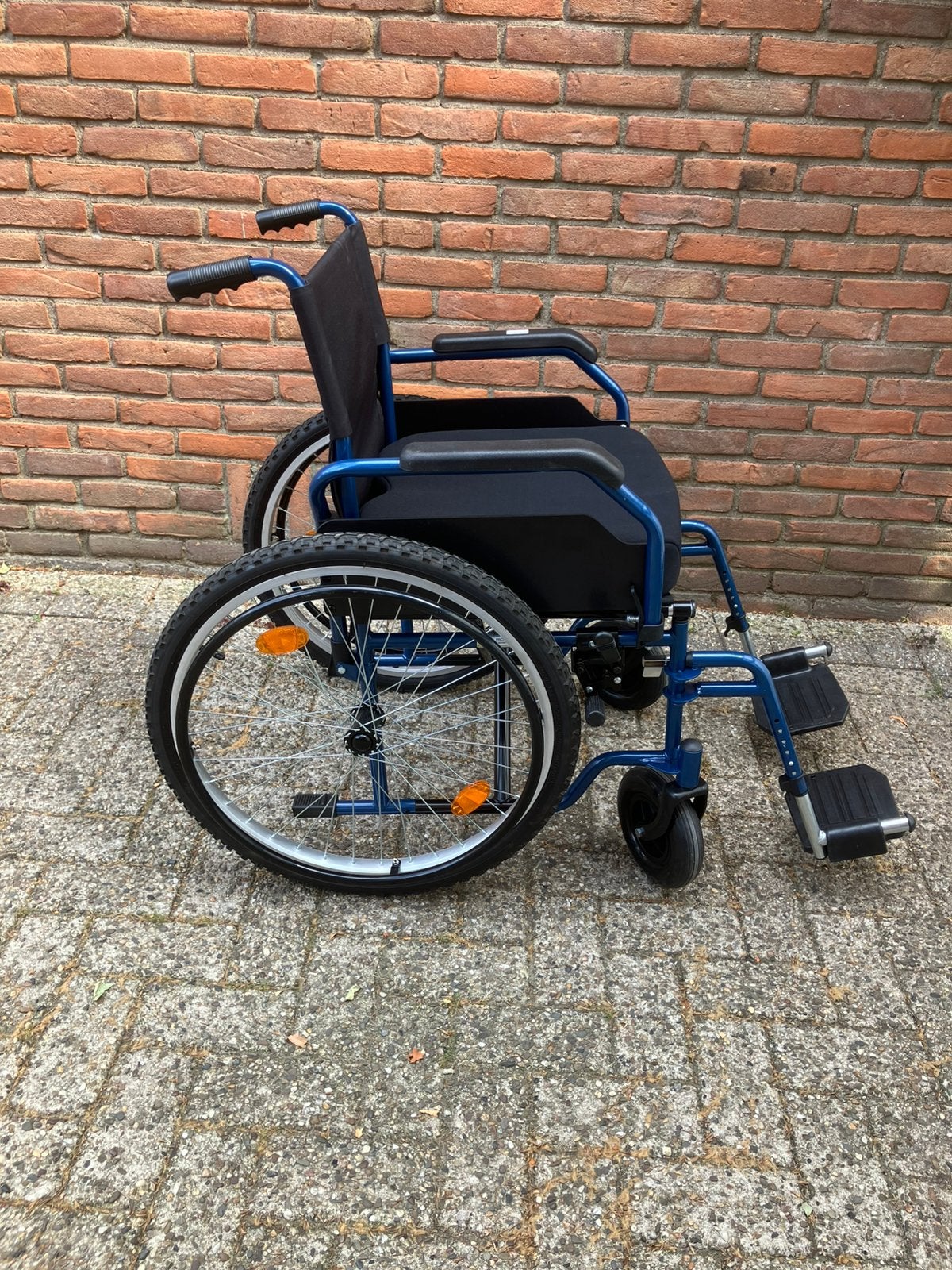 Inklapbare brede banden rolstoel 47 cm, Ophalen, Inklapbaar, Nieuw, Duwrolstoel