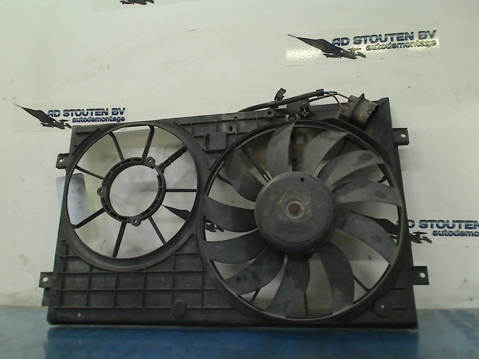 Koelventilator Caddy III (2KA,2KH,2CA,2CH) Van 2.0 SDI (BST), Auto-onderdelen, Gebruikt, Volkswagen, Volkswagen AG, Kundenbetreuung@volkswagen.de