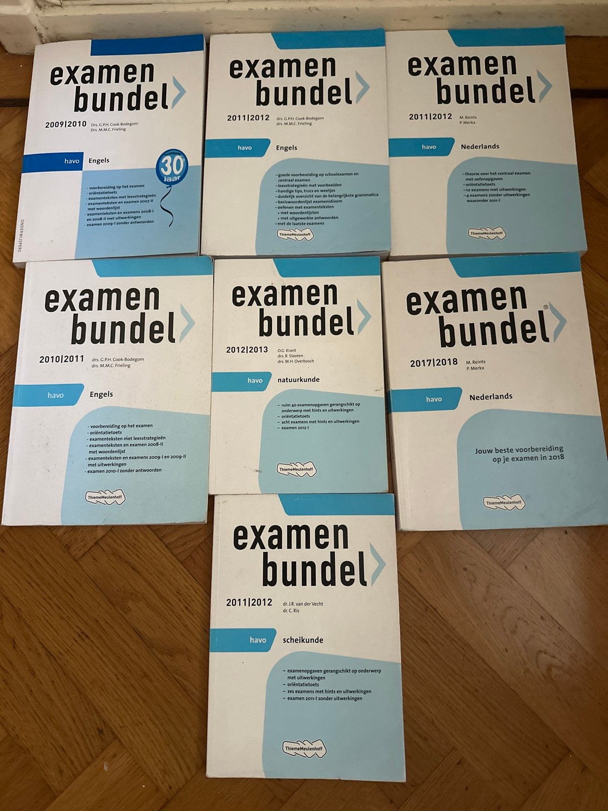 Gratis Examenbundels HAVO Engels, Nederlands, Natuurkunde, S, Ophalen, Gelezen, HAVO, Engels