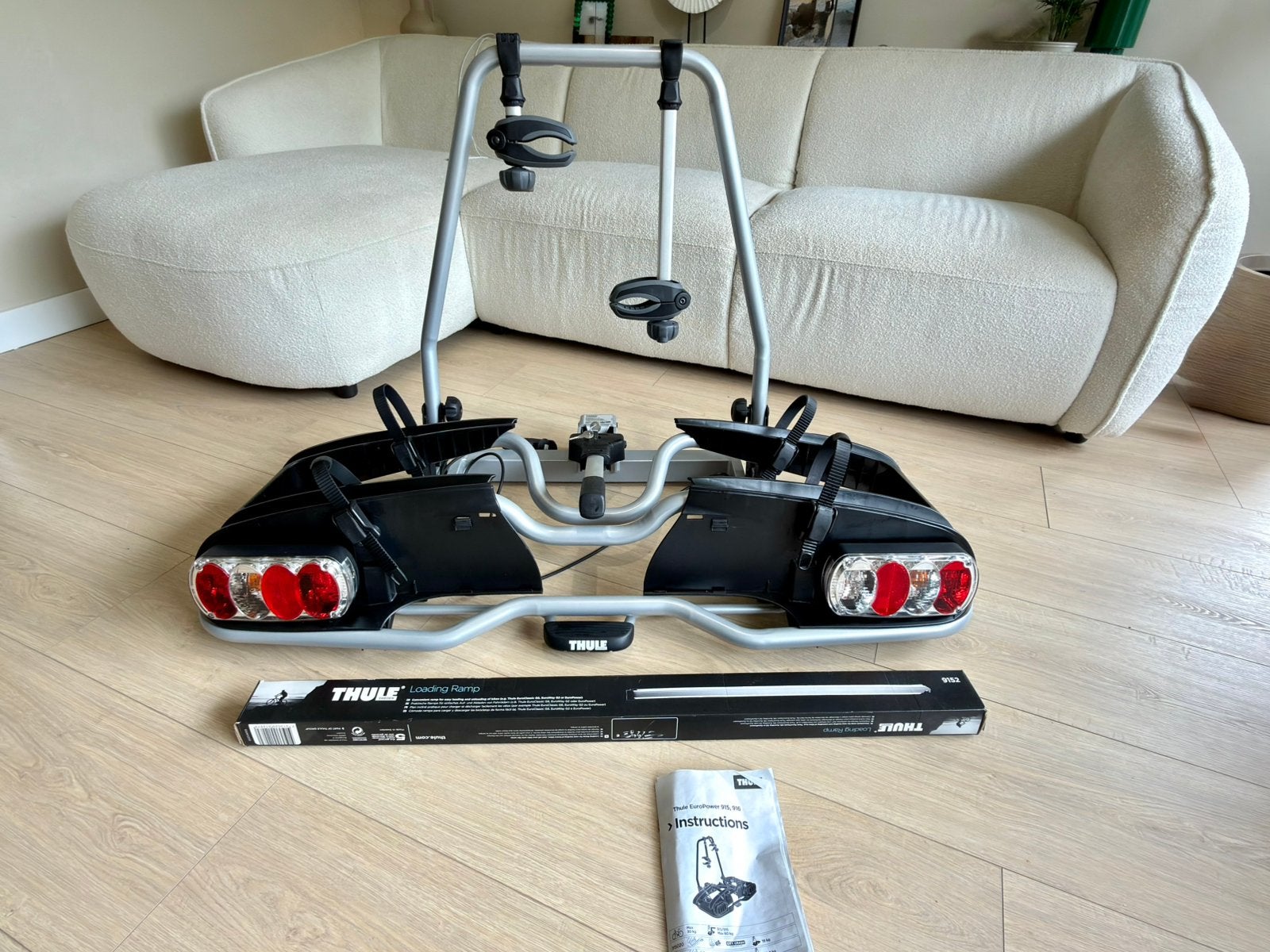 NIEUW! Thule EP915 fietsendrager 60KG voor 2 ebike fietsen, Nieuw, Ophalen of Verzenden, Brede banden, 2 fietsen