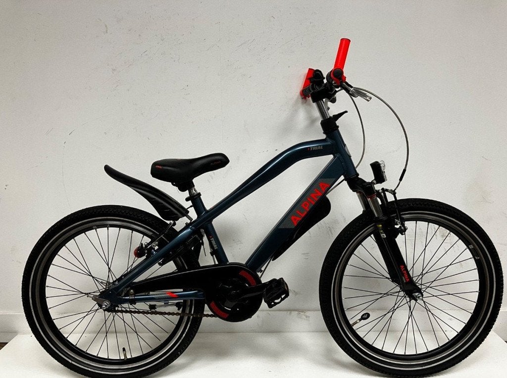 Alpina Trial 22" 2025 Jongens Dark petrol mat 31cm 2025, Fietsen en Brommers, Fietsen | Jongens, Gebruikt, -, - 0
-, NL, Alpina