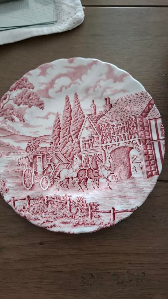 5 bordjes 20 cm myott royal mail engels porselein rood, Antiek en Kunst, Antiek | Servies los, Ophalen of Verzenden