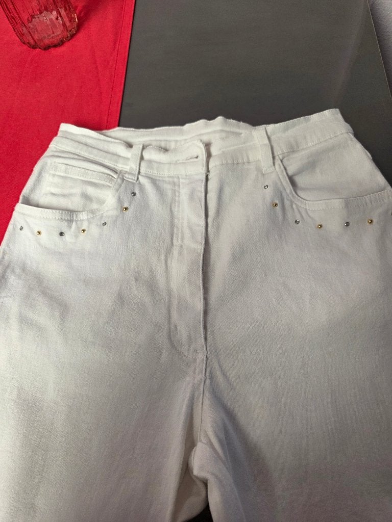 Witte stretch broek met studs langs de pijpen, Maat 38/40 (M), Wit, Ophalen of Verzenden, Lang