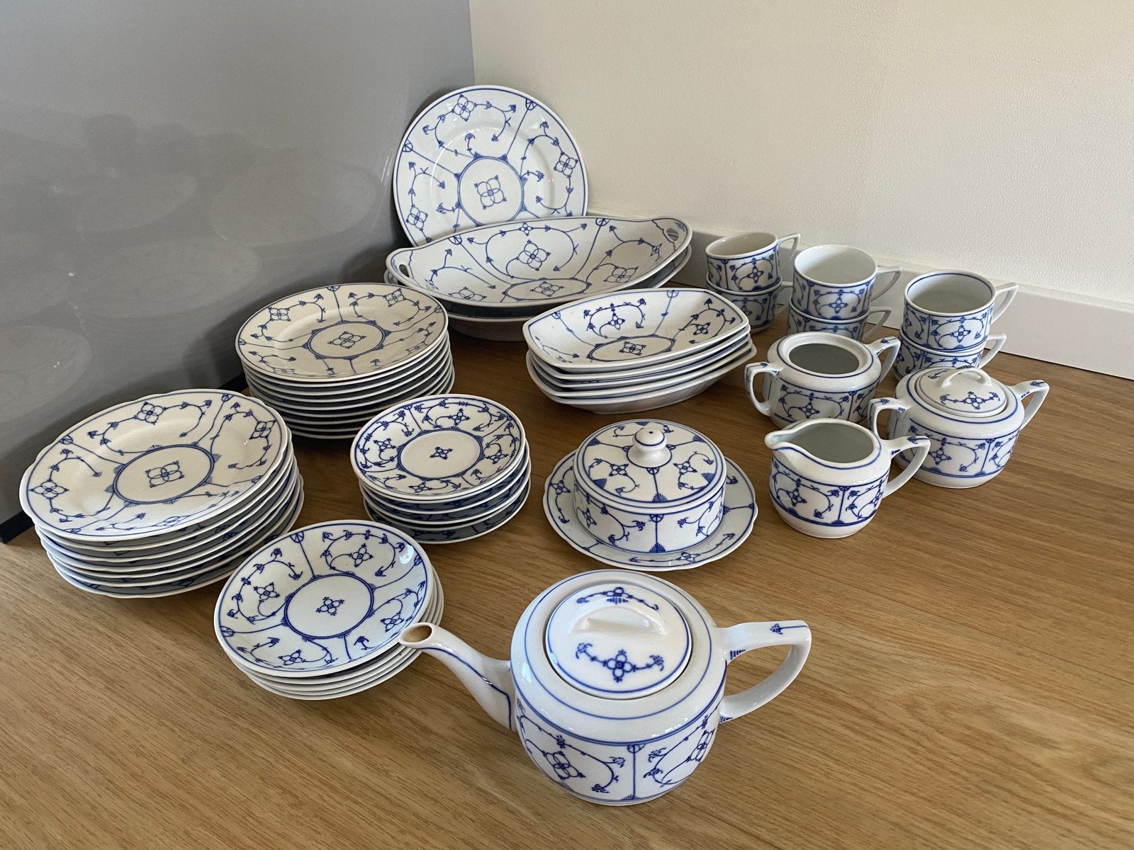 Jäger Eisenberg - Blau Saks servies, met groene stempel, Ophalen