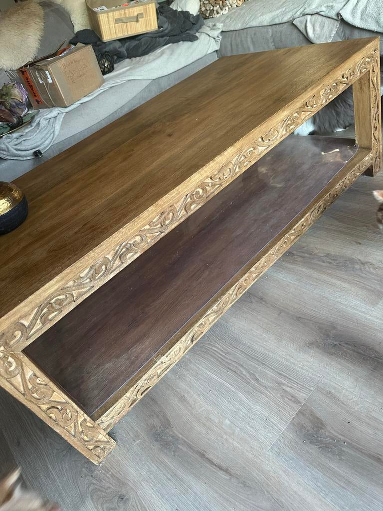 Salontafel van mango hout met sierlijke details, Ophalen, Gebruikt, 100 tot 150 cm, 50 tot 100 cm
