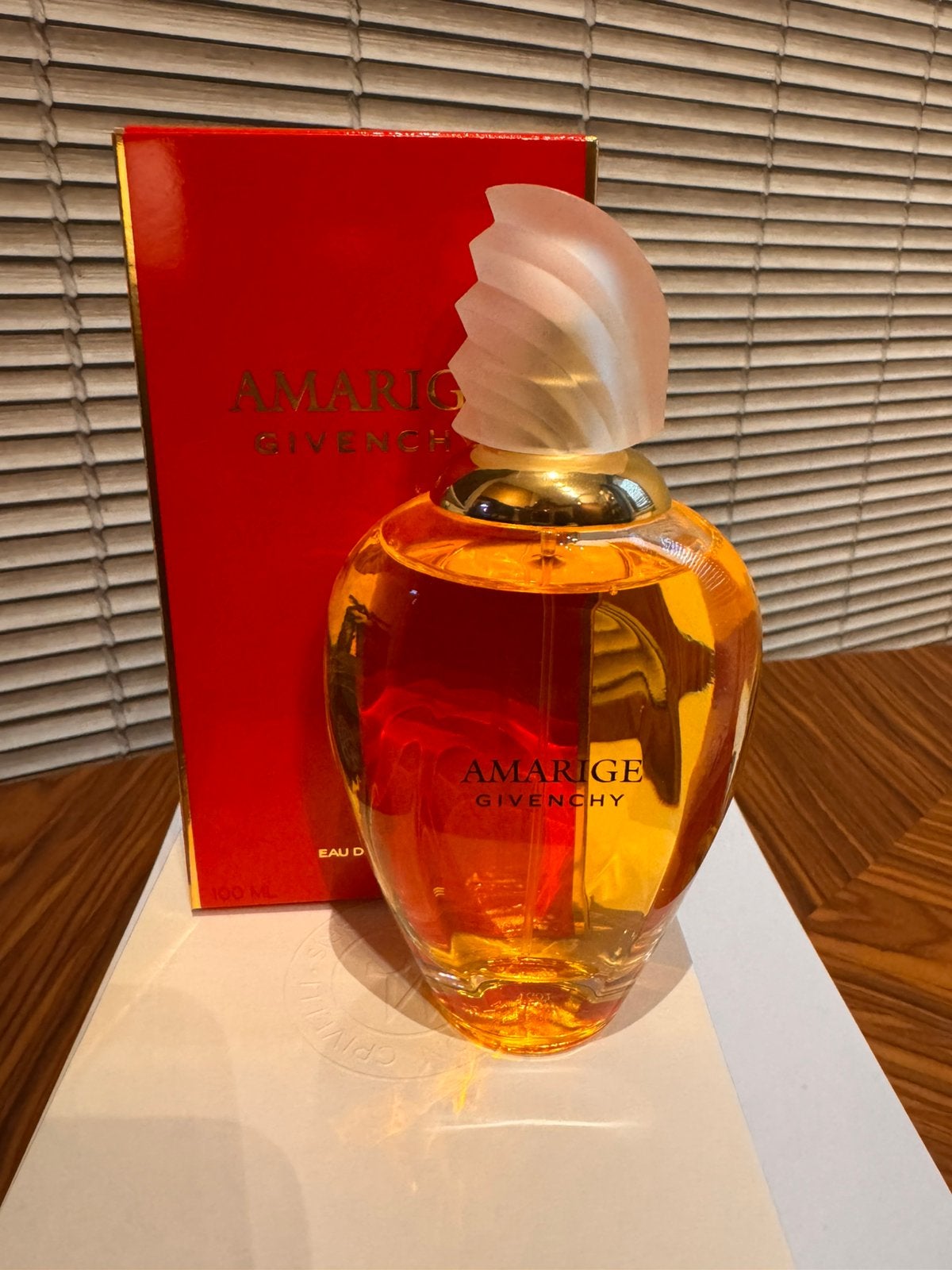 Givenchy Amarige Eau de Toilette 100 ml, Ophalen of Verzenden, Zo goed als nieuw, Parfumfles