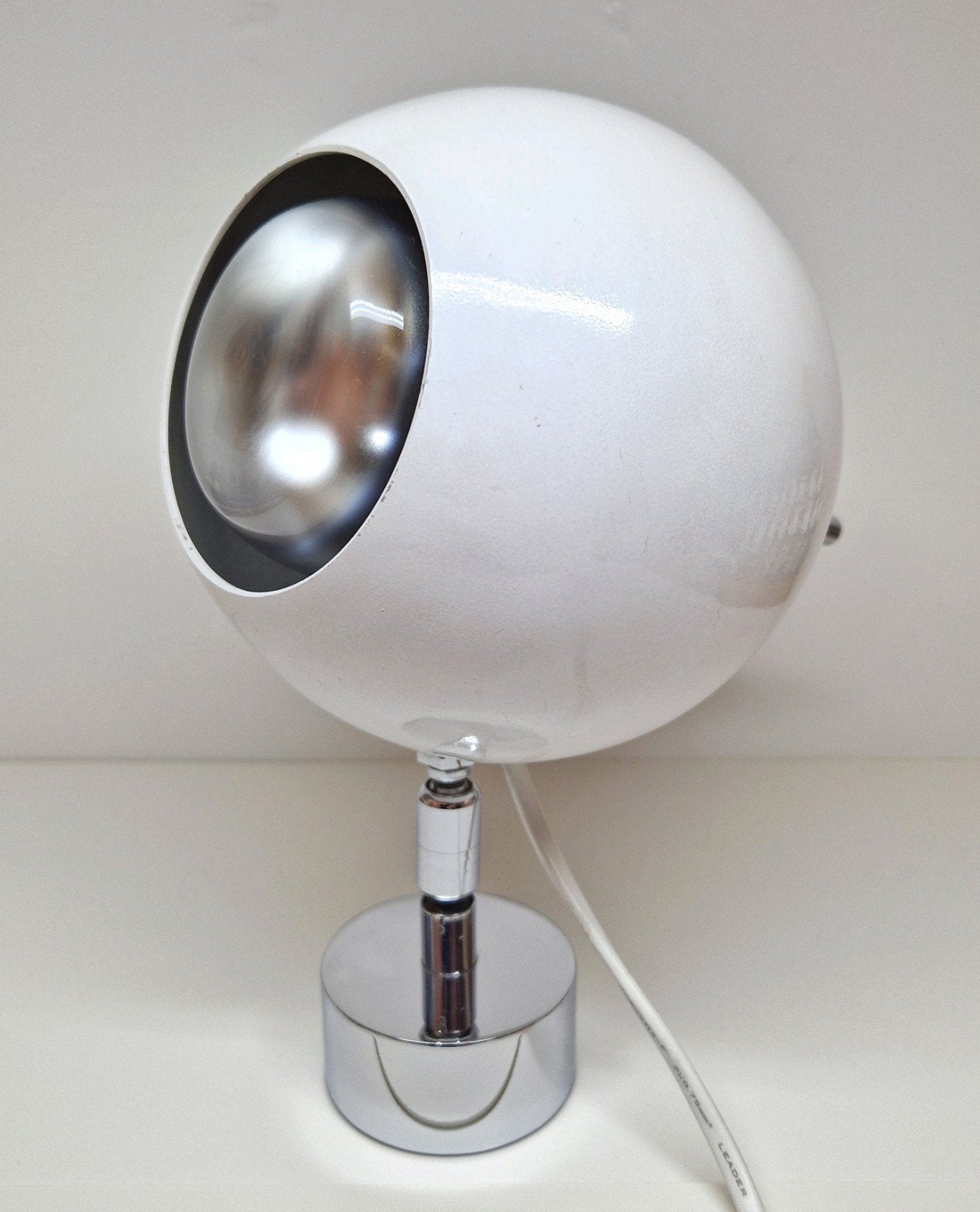 Retro Space Age witte Eyeball tafellamp / bureaulamp 1960, Bureaulamp, Vintage, 24 cm, Wit