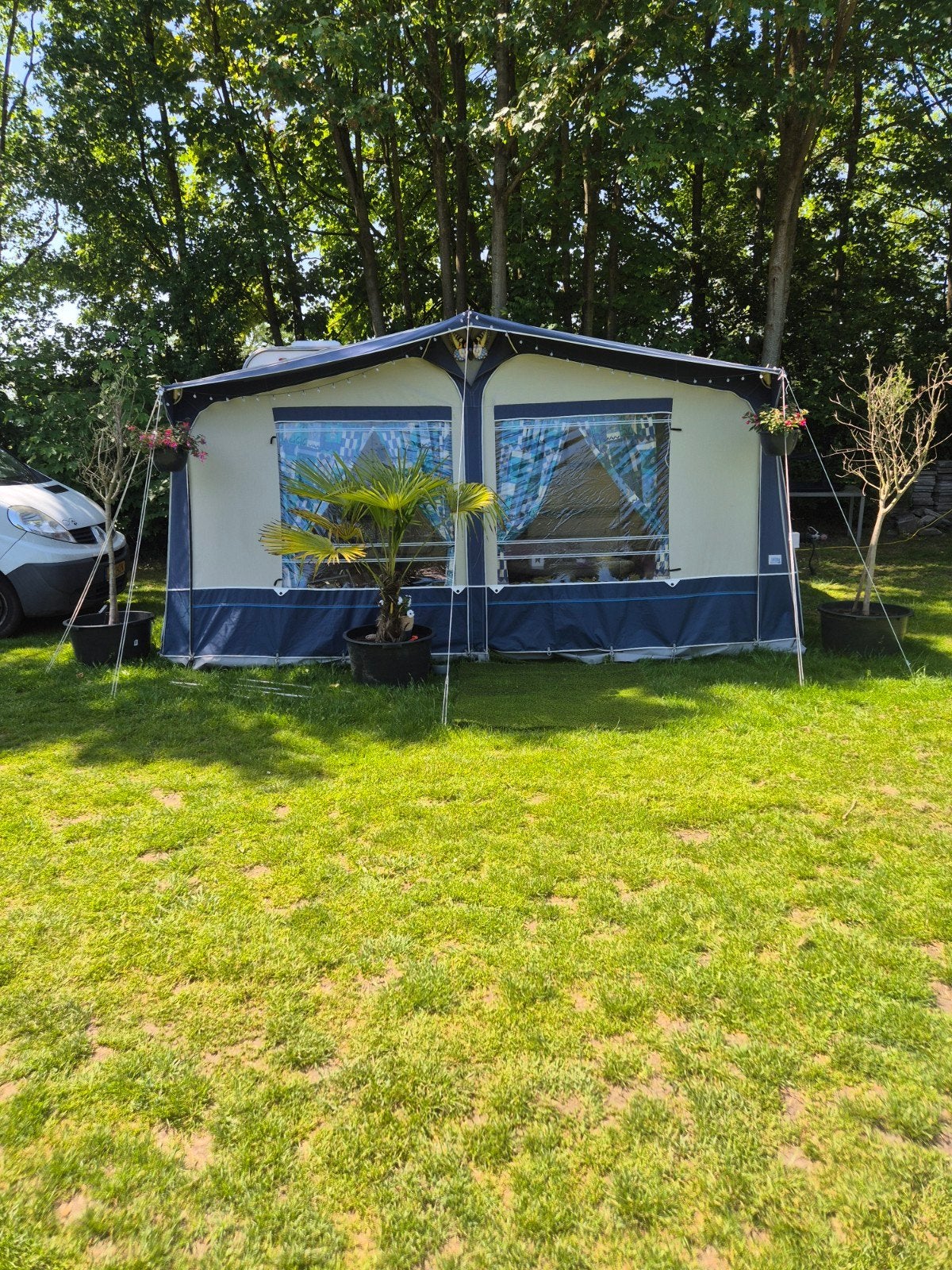 Te koop caravan bouwjaar 1997.., Caravans en Kamperen, Caravans, Particulier, Rondzit, Koelkast