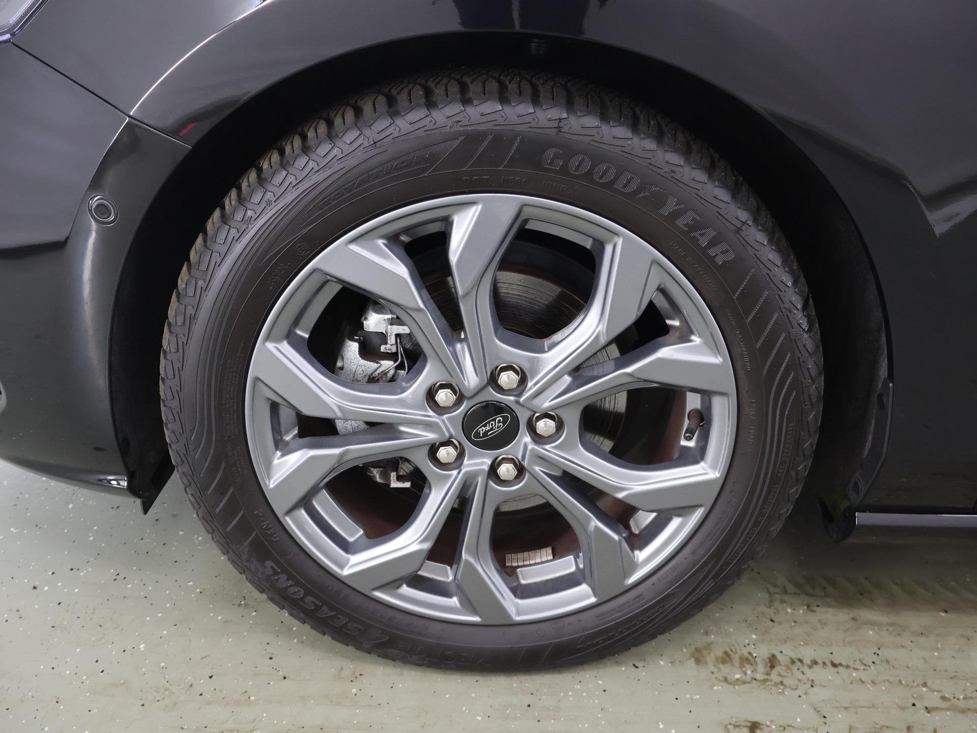 Foto 43 van Ford Focus Wagon 1.0 EcoBoost Hybrid ST Line | Trekhaak | Wi