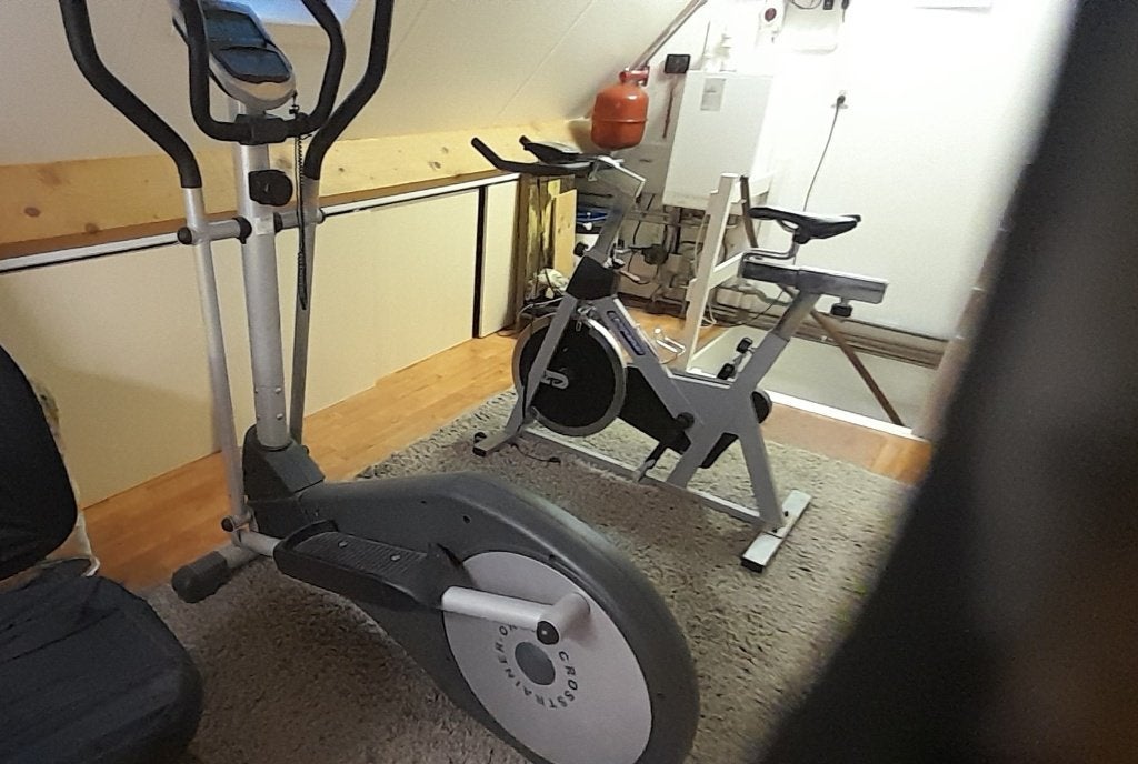 Spinbike en Cross trainer, Sport en Fitness, Ophalen, Gebruikt, Metaal, Spinningfiets