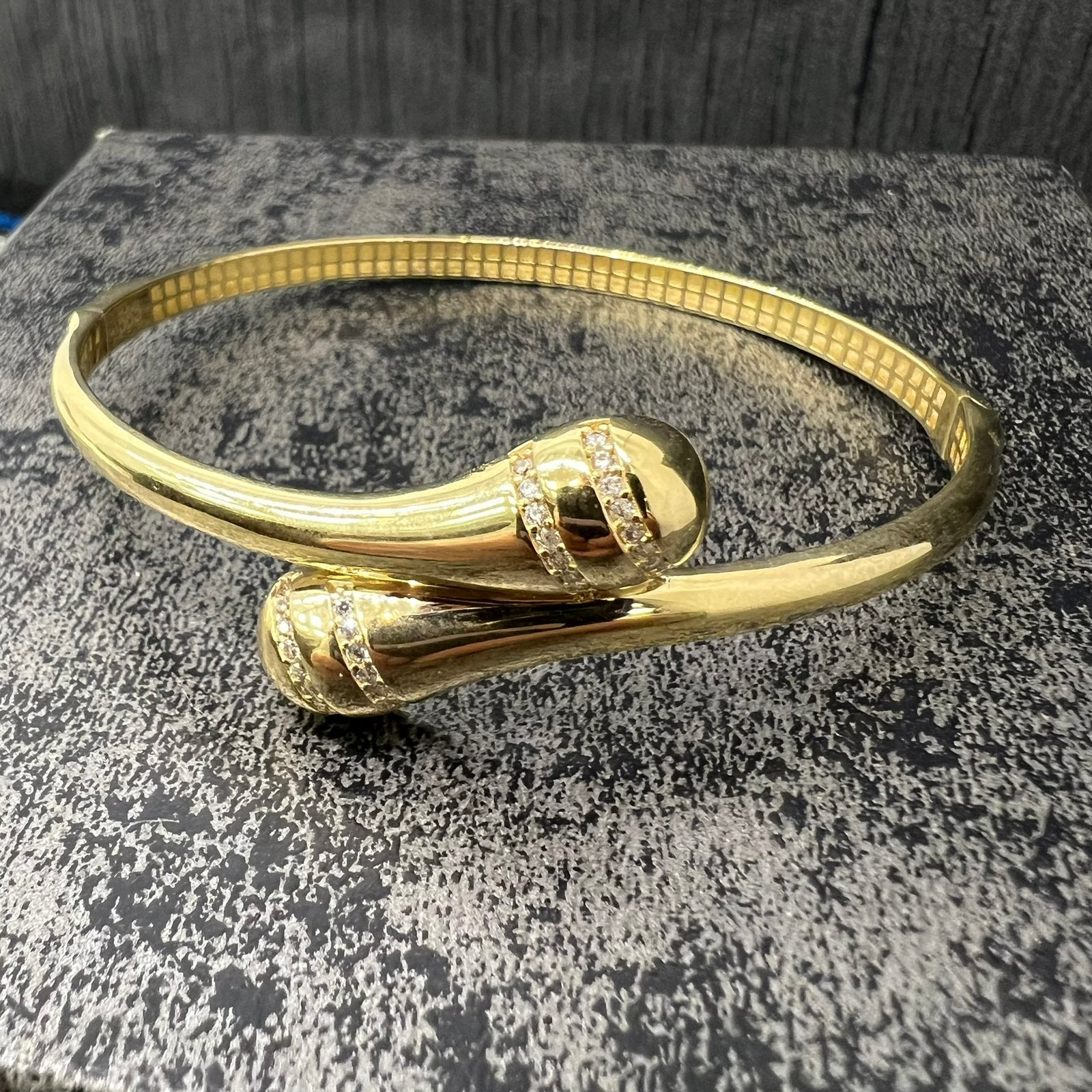 14 karaat gouden armband boei model, Ophalen of Verzenden, Zo goed als nieuw, Goud