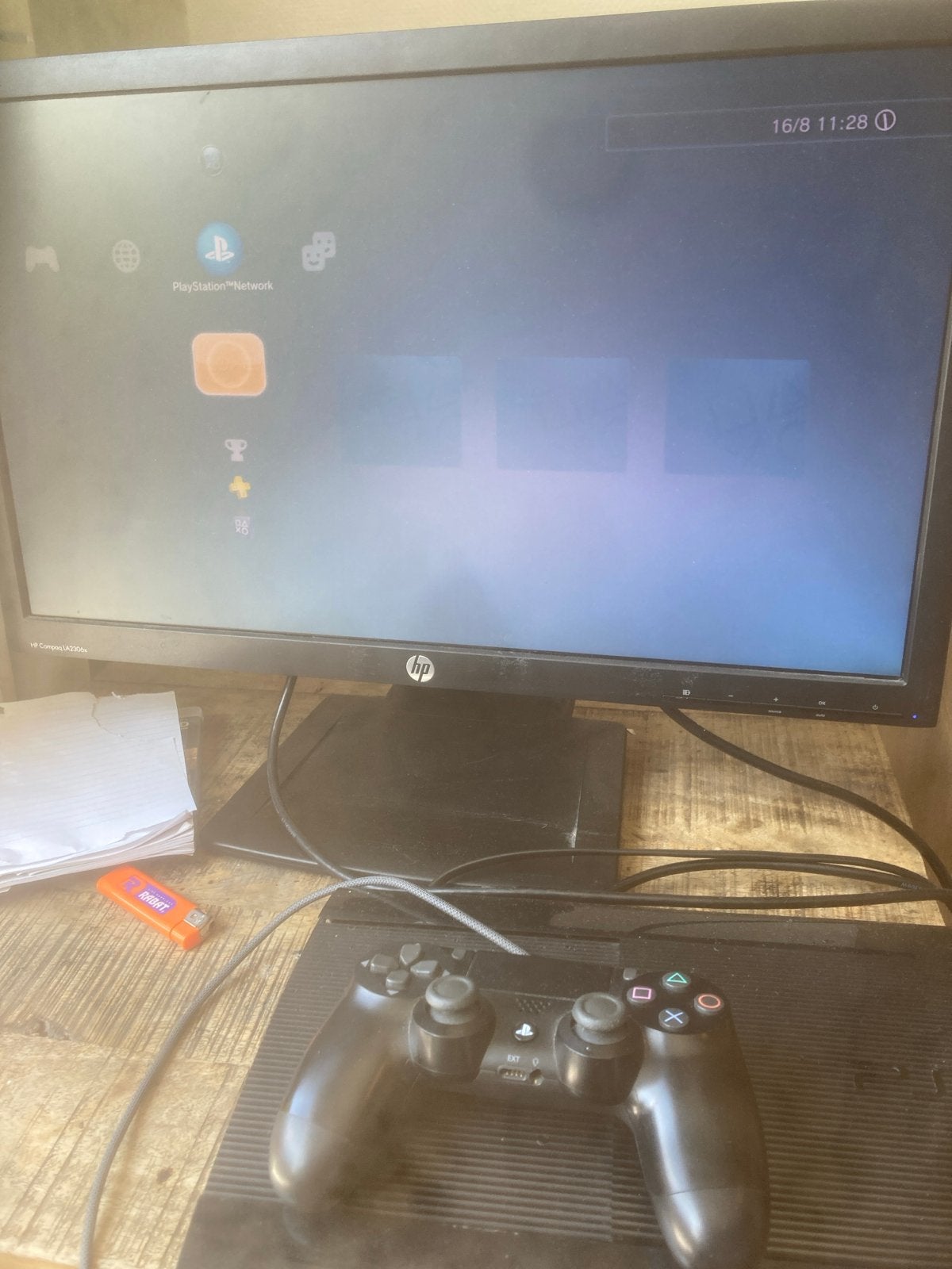 PlayStation 3 met PS4 controller en 3 games, Spelcomputers en Games, Super Slim, Ophalen of Verzenden, Met 1 controller, Gebruikt