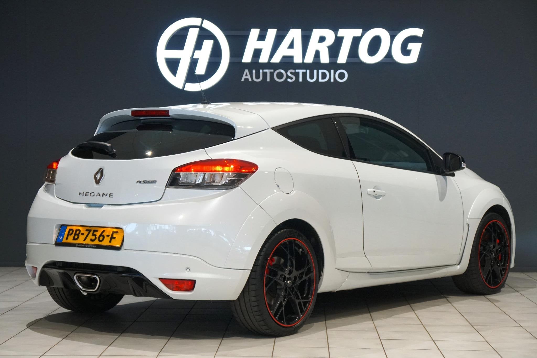 Renault Mégane Coupé 2.0 Turbo Renault Sport 275 pk RS + P, Auto's, Renault, 1998 cc, Stof, Gebruikt, Euro 6