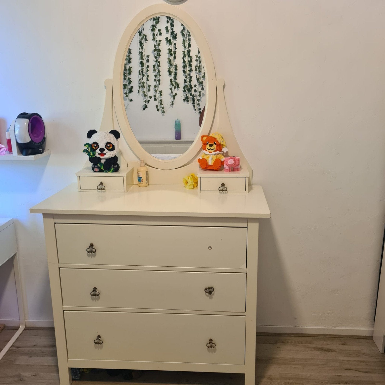 Kaptafel met spiegel en ruime lades, Huis en Inrichting, Ophalen, 100 tot 150 cm, Zo goed als nieuw, 150 tot 200 cm