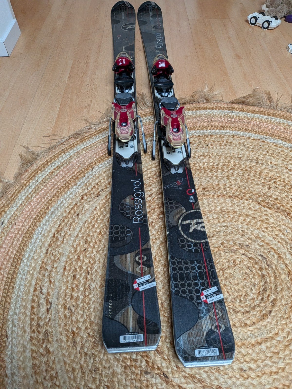 Rossignol Attraxion 3S ski's met bindingen, Ophalen, 140 tot 160 cm, Gebruikt, Rossignol