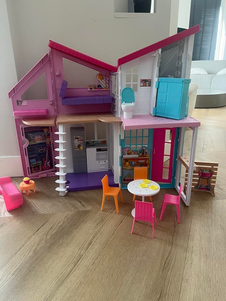 Barbiehuis, Kinderen en Baby's, Speelgoed | Poppenhuizen, Ophalen, Gebruikt, Poppenhuis