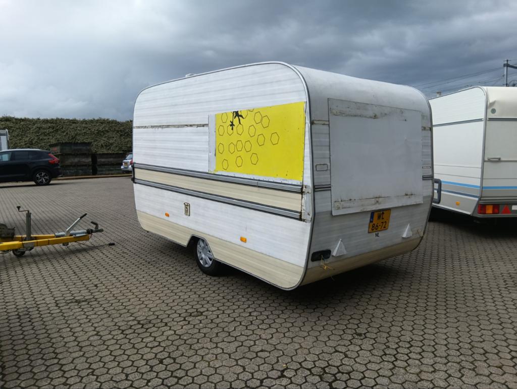 Diverse Festival Caravans ! €650 per stuk, Caravans en Kamperen, Caravans, Vast bed, Luifel, Kleine zit, Tot en met 3