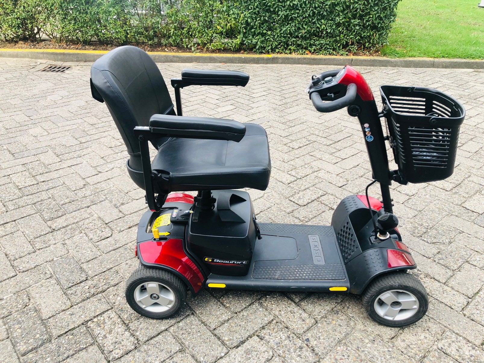 Opvouwbare scootmobiel 4 wiel met grotere ac-cus, Ophalen of Verzenden, Zo goed als nieuw