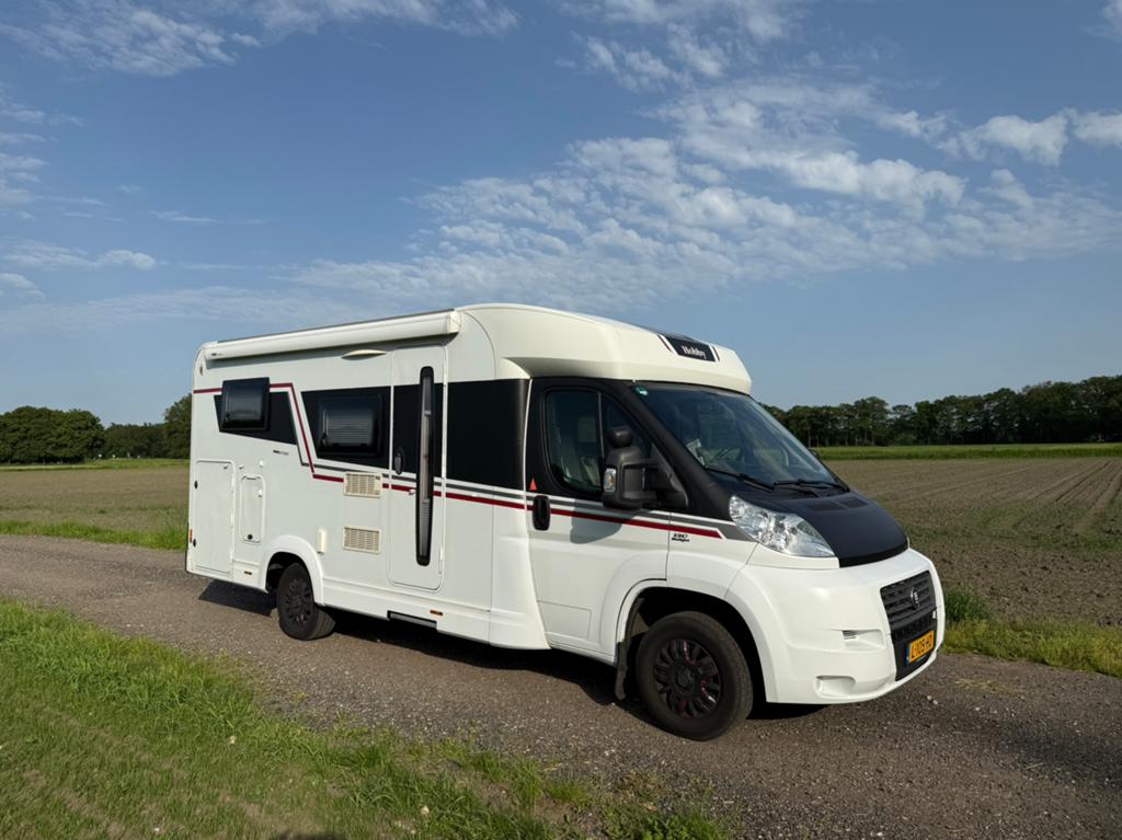 Camper Half Integraal Fiat Hobby Siesta V65GE, Zeer compleet, Caravans en Kamperen, Campers, Ringverwarming, Fiat, Hobby, Tot en met 3