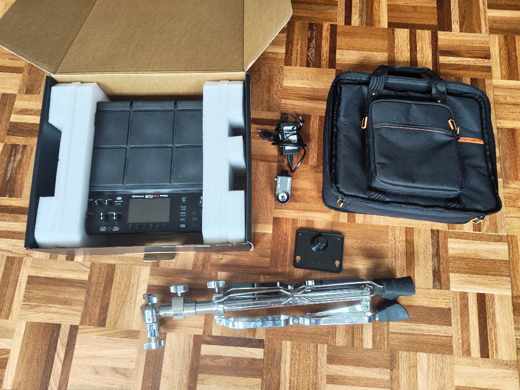 Roland SPD-SX Pro Sampling Pad + toebehoren, Muziek en Instrumenten, Ophalen, Zo goed als nieuw, Roland, Elektronisch