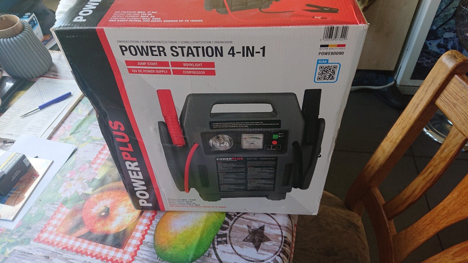 Powerplus jumpstarter incl compressor, Ophalen of Verzenden, Zo goed als nieuw