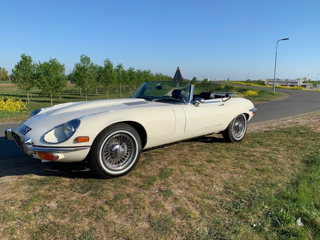 Jaguar E-TYPE 5.3 V12 Cabrio Handgeschakeld, Gebruikt, Airconditioning, Cabriolet, Wit