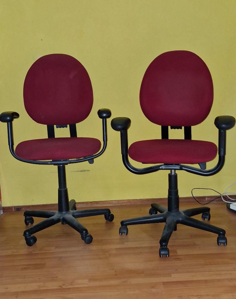 Twee rode burostoelen, Ophalen, Gebruikt, Rood, Bureaustoel
